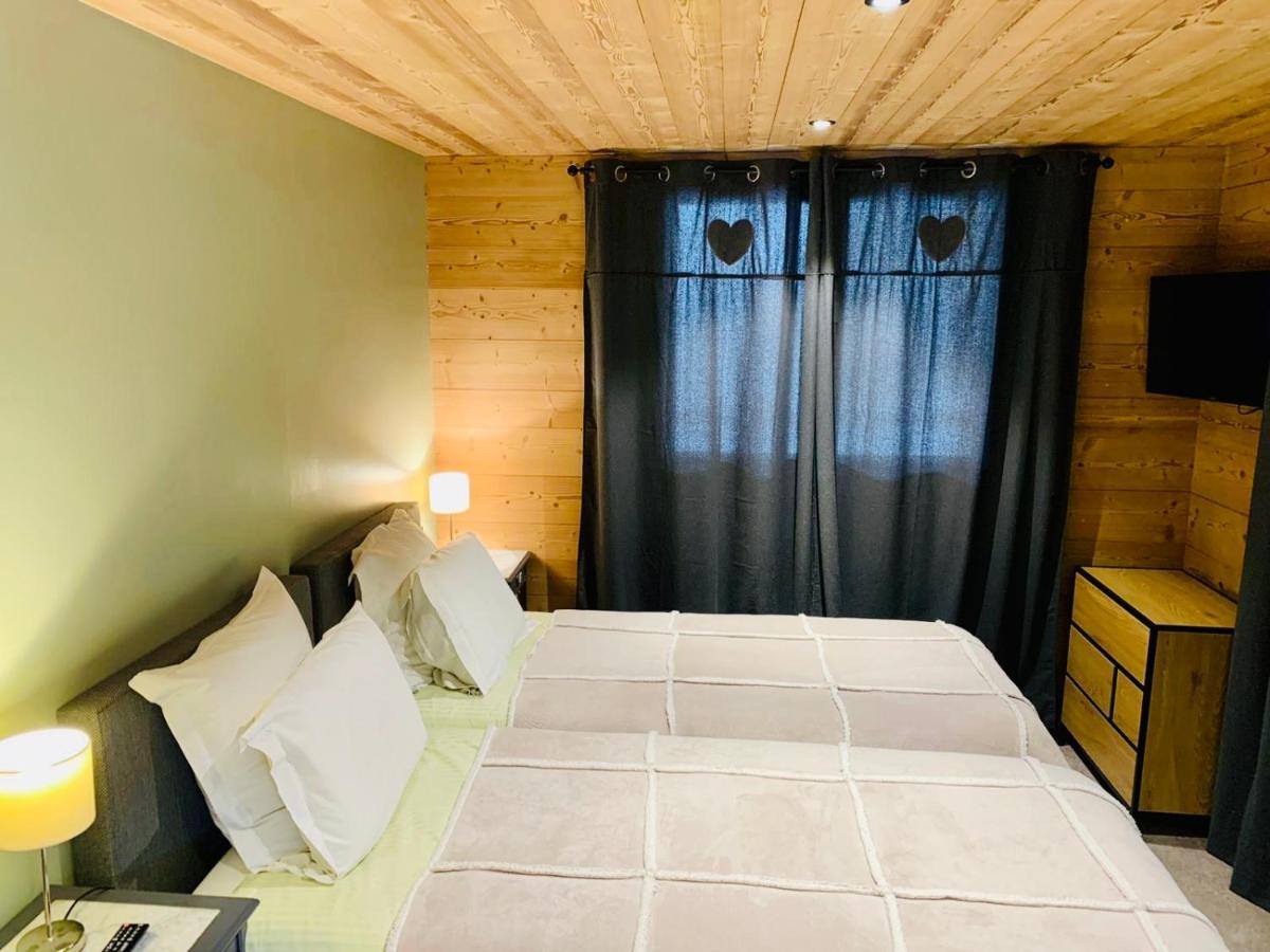 Apartment In - In - Sleeps 6 Morzine